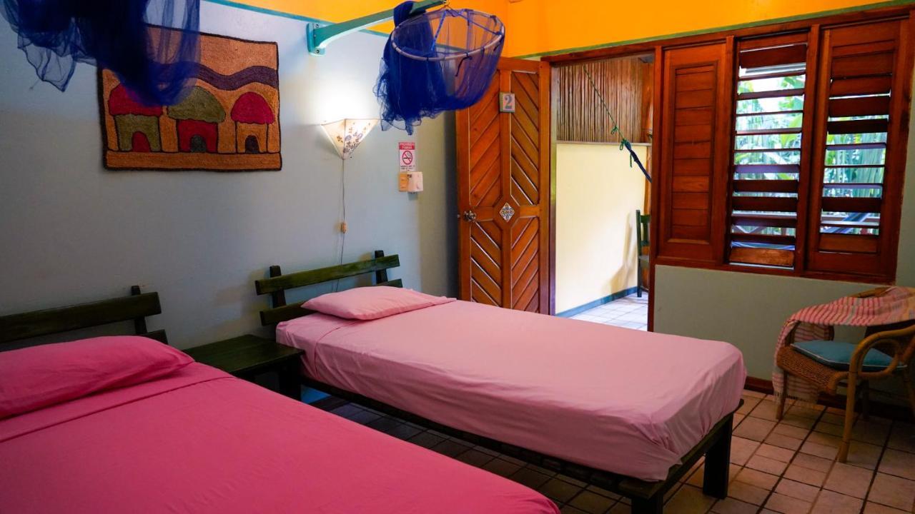 Cabinas Guarana Puerto Viejo de Talamanca Zewnętrze zdjęcie